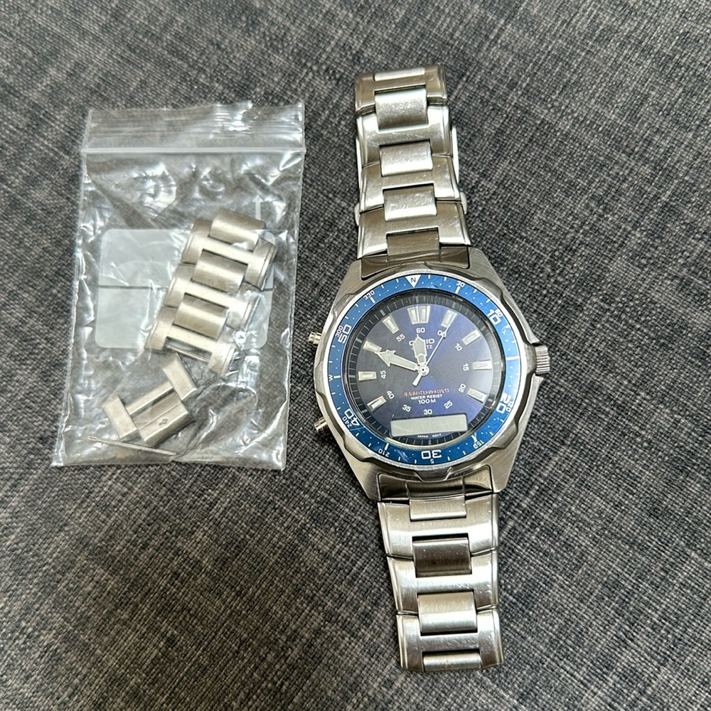 Casio Watch AMW-320R